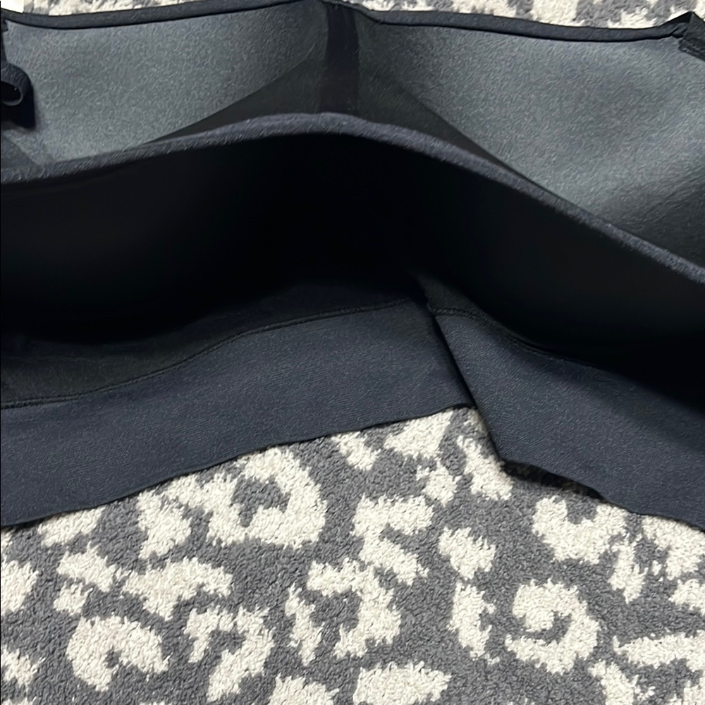 Truekind Wireless Shaping Bra - Picture 3 of 6
